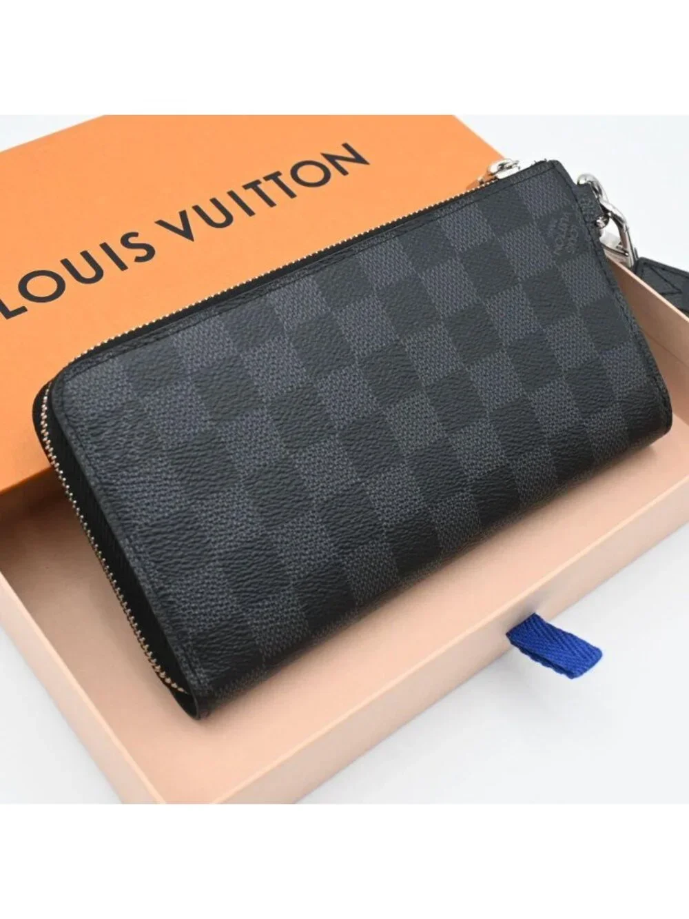Louis Vuitton Damier Graphite Zippy Dragonne Wallet Black